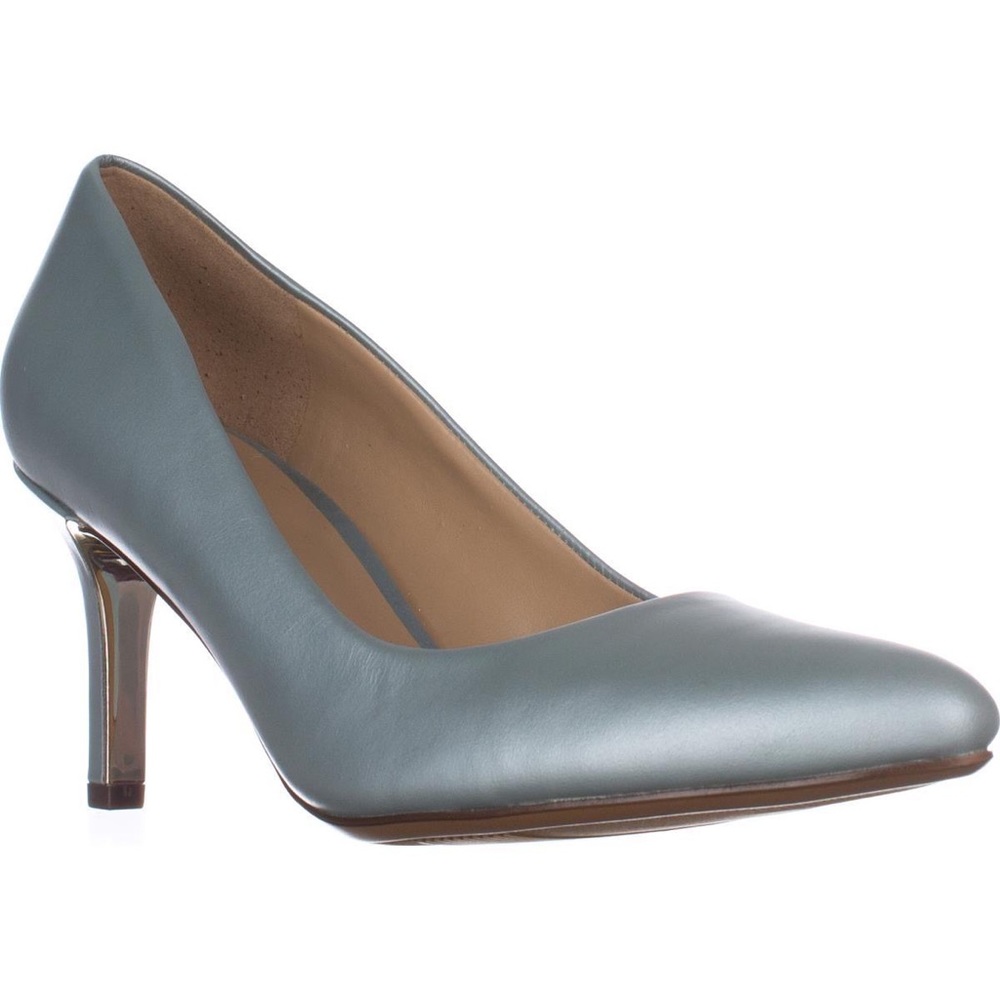 EUC Naturalizer Natalie Pumps. Sz 8